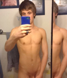 Selfies and Mirror 591d75ae2bd3b.jpg