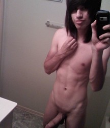 Selfies and Mirror 591d75c70c8cf.jpg