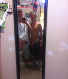 Selfies and Mirror 591d75ce2ac65.jpg