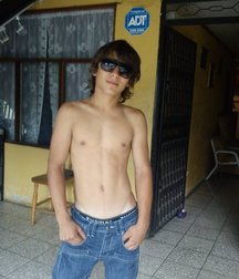 Hot shirtless boys 592410b4aba85.jpg