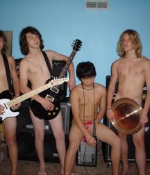 Play music naked 59280743a7e81.jpg