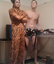 Play music naked 5928078f142a6.jpg