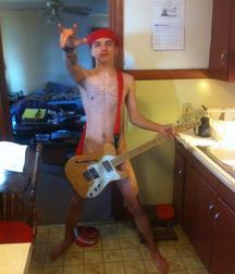 Play music naked 592807b077d8d.jpg