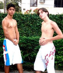 Shirtless boys from net 592ea20b7211d.jpg