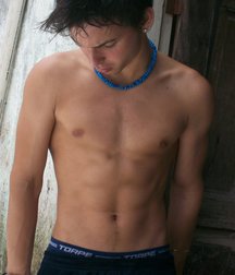 Shirtless boys from net 592ea20ee8f06.jpg