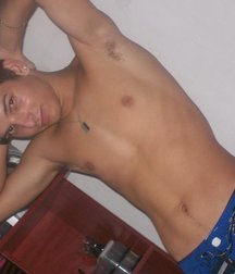 Shirtless boys from net 592ea230d4f27.jpg