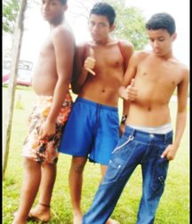 Shirtless boys from net 592ea234eb087.jpg