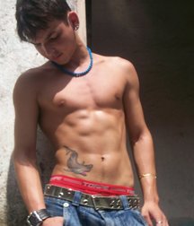 Shirtless boys from net 592ea26993066.jpg