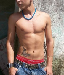 Shirtless boys from net 592ea28c4681e.jpg