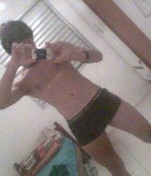 Shirtless boys from net 592ea29cb7586.jpg