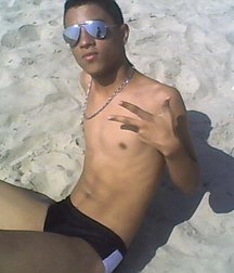 Shirtless boys from net 592ea2c8d3b6e.jpg