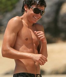 Shirtless boys from net 59328fce7437e.jpg