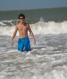 Shirtless boys from net 59328fd44ba5a.jpg