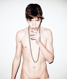 Shirtless boys from net 59329024b2413.jpg