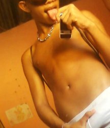 Shirtless boys from net 59329078d76e2.jpg