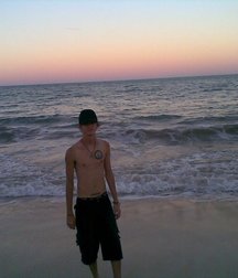 Sexy boys from net 59352e1cd2370.jpg
