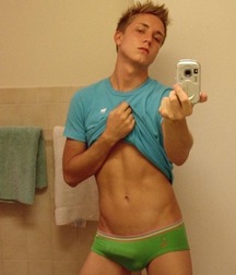 Many nice boys 5943b0185d56d.jpg