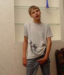 Boy in many scenes 5956296e3fbcd.jpg