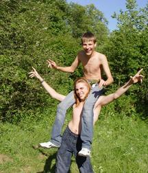 Boy in many scenes 59562998d2a25.jpg