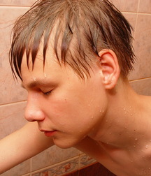 Boy in many scenes 595629ecb96a8.jpg