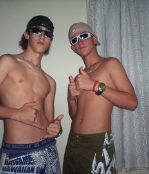 Amateur 59709bd0ab2e5.jpg
