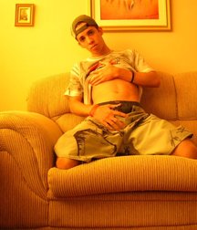 Shirtless boys from net 5971df44b3902.jpg
