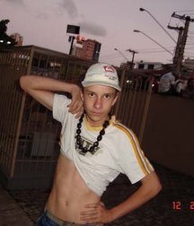 Shirtless boys from net 5971df61a31e2.jpg