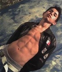 Shirtless boys from net 5971df68f3ee1.jpg