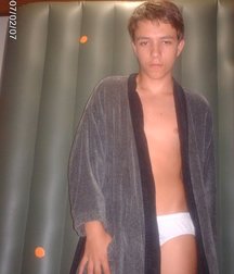 Shirtless boys from net 5971df8092e62.jpg