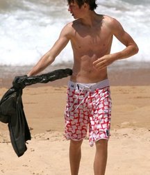 Amateur boys 598084e37d126.jpg