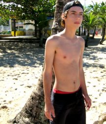 Amateur boys 598085dc1267e.jpg