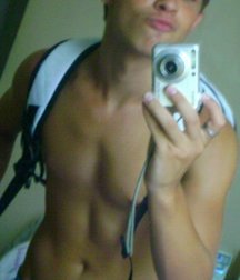 Amateur shirtless 5982ff2a9cb30.jpg