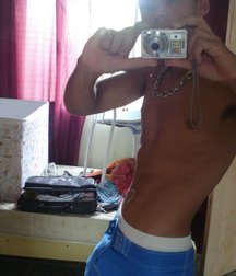 Amateur shirtless 5982ff2d26f8a.jpg
