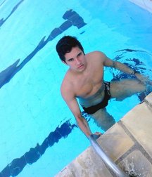 Amateur shirtless 5982ff2ebbdfa.jpg