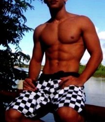 Amateur shirtless 5982ff3fc82c0.jpg