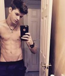 Webcam boy 59e51a66465ee.jpg