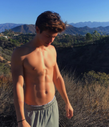 Boys 59527525ef3ba.png
