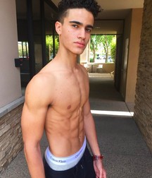 Boys 5952752c903b9.jpg