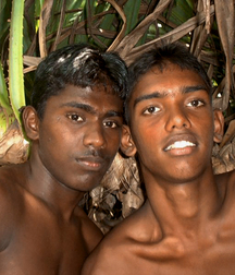 HOT BLACK TEINKS 59ca807911668.jpg