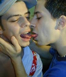 Tongue action 59b5c2c1b3629.jpg