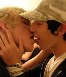 Tongue action 59b5c32bb661e.jpg