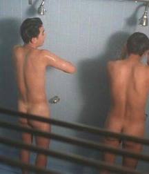 Bathe together 59b6c778e2a0a.jpg