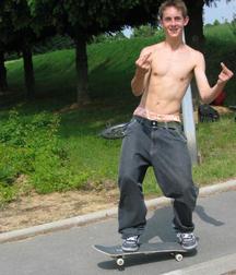 Flippin' da bird NN 5a49563687fc0.jpg