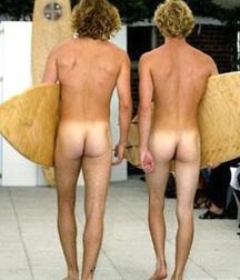Nekkid surfing 5a524c47131cb.jpg
