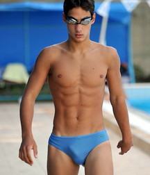Blue speedos 5a5d46e834dab.jpg