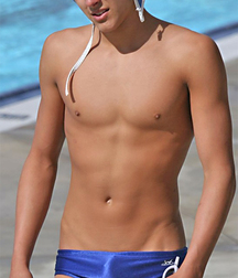 Blue speedos 5a5d480f18353.jpg