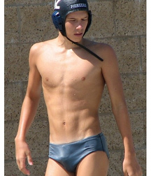 Gray speedos 5a5d49e26b637.jpg