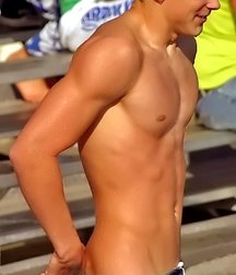 Gray speedos 5a5d4a0e75770.jpg