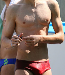 Red speedos 5a5d5043eed99.jpg
