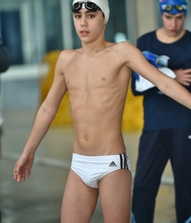 White & yellow speedos 5a5d513f3dde4.jpg
